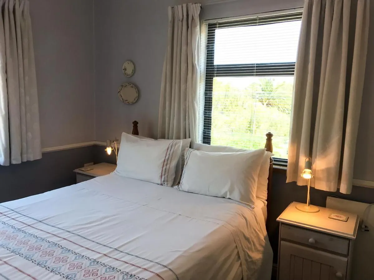 Applegarth B&B And Self-Catering Studios Κέιπ Τάουν