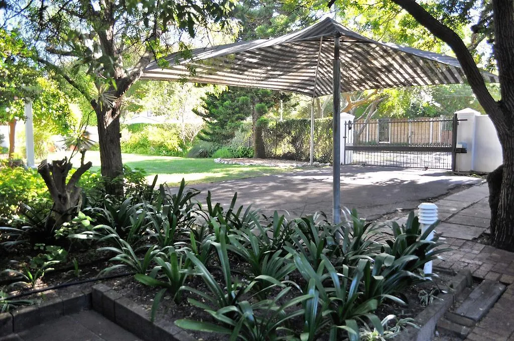 *** Bed & Breakfast Applegarth B&B And Self-Catering Studios Cape Town South Africa