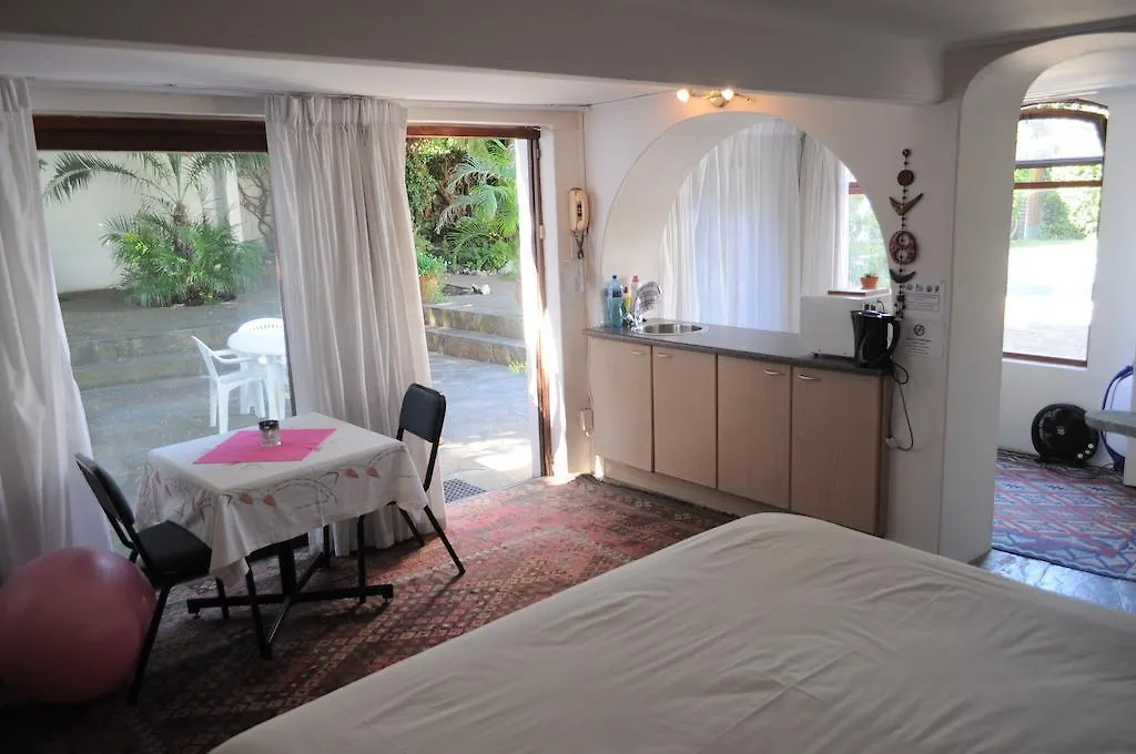 Applegarth B&B And Self-Catering Studios Cape Town Bed & Breakfast